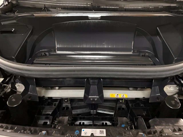Used 2023 Mercedes-Benz EQS 450+ 4MATIC SUV w/ AMG Line Exterior Package image 95