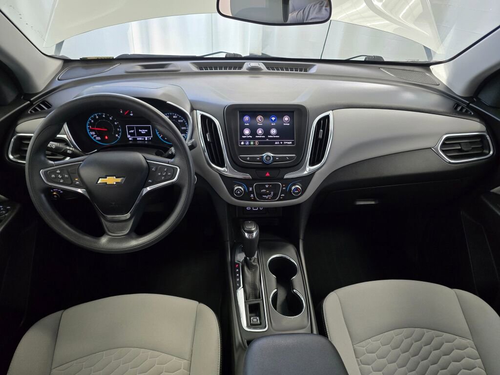 Used 2020 Chevrolet Equinox LS image 17