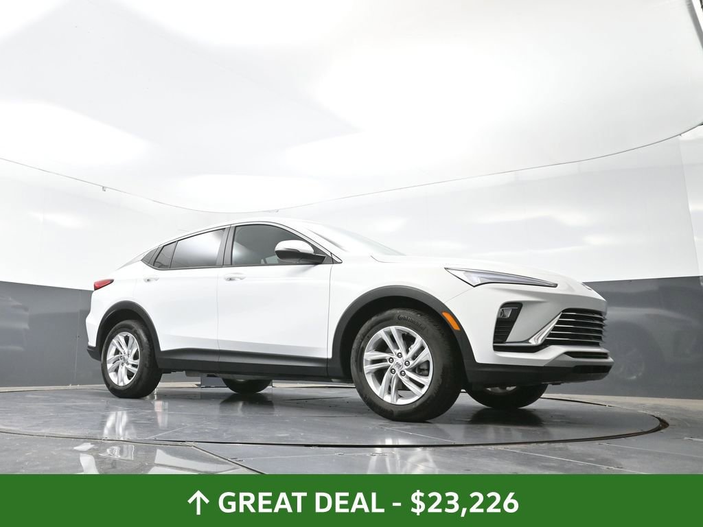 Used 2025 Buick Envista Preferred image 51