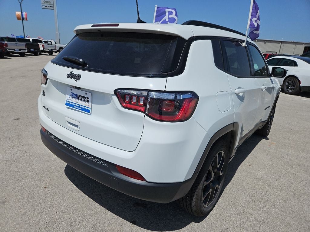 Certified 2026 Jeep Compass Latitude AWD/4WD image 7
