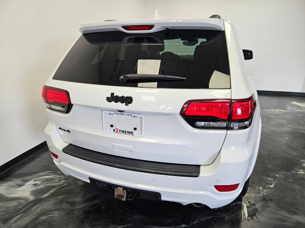 Used 2021 Jeep Grand Cherokee Altitude AWD/4WD image 19