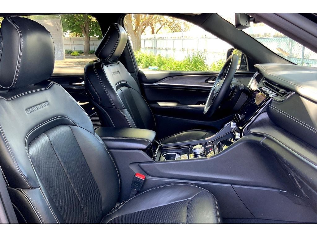 Used 2022 Jeep Grand Cherokee L Overland AWD/4WD image 8