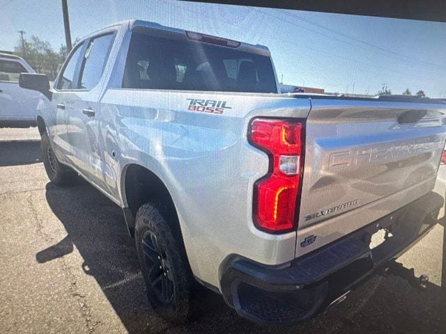 Used 2020 Chevrolet Silverado 1500 Custom Trail Boss w/ Custom Convenience Package AWD/4WD image 11
