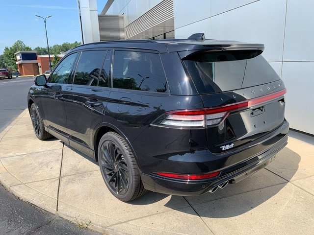 New 2026 Lincoln Aviator Reserve AWD/4WD image 3