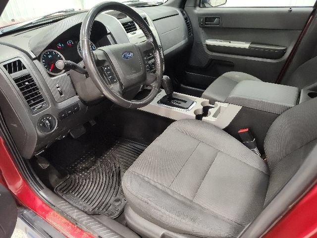 Used 2011 Ford Escape XLT w/ 202A Rapid Spec Order Code AWD/4WD image 14