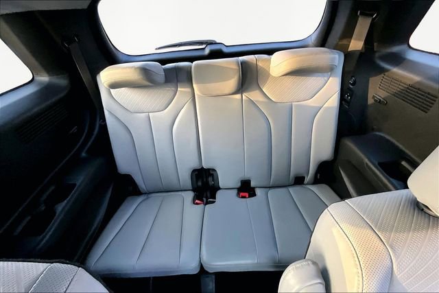 Used 2025 Hyundai Palisade SEL image 18