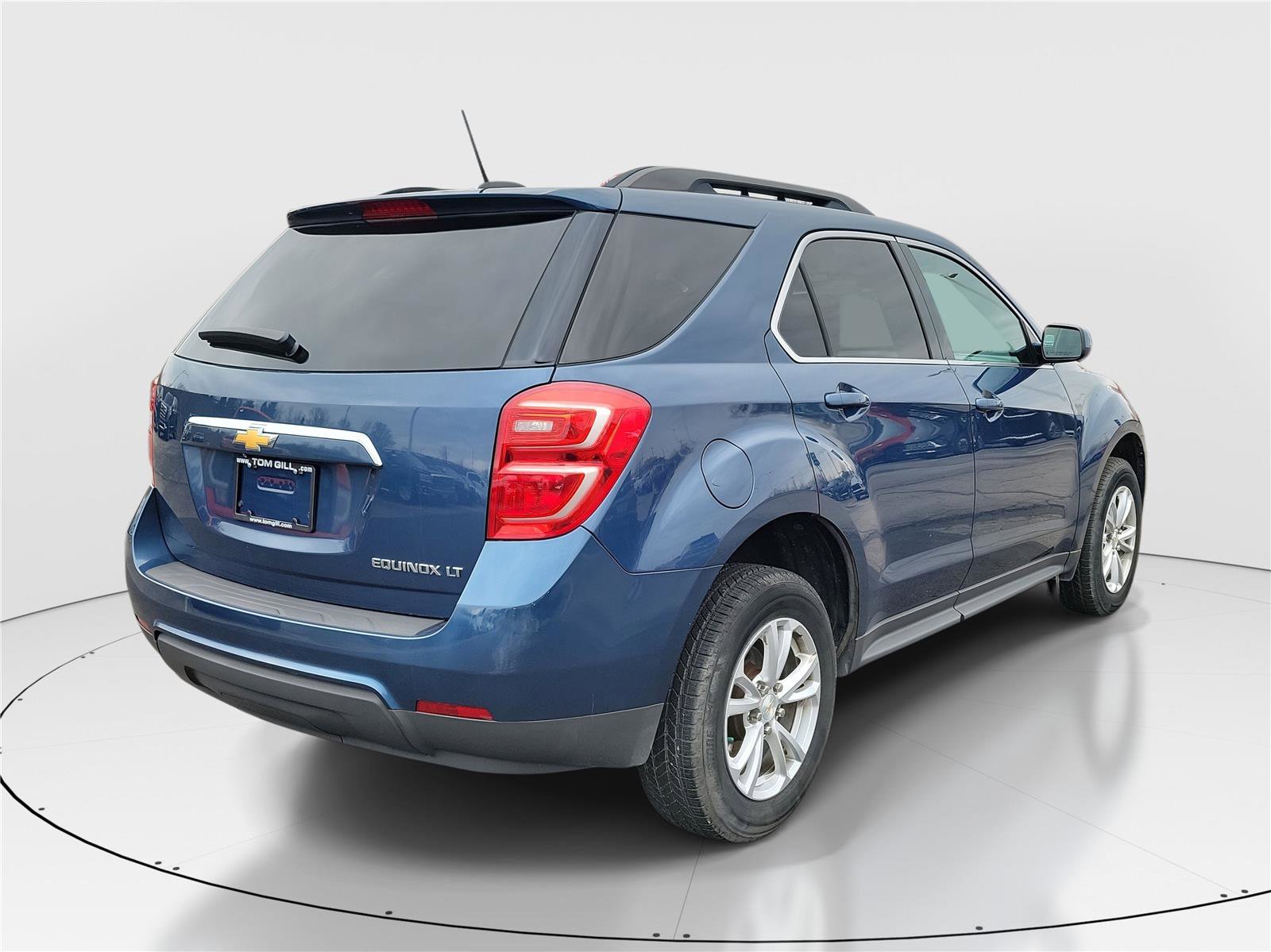 Used 2016 Chevrolet Equinox LT w/ Convenience Package image 4