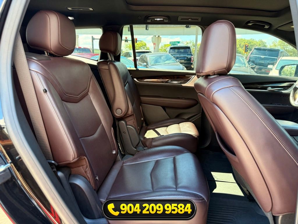 Used 2020 Cadillac XT6 Premium Luxury image 31