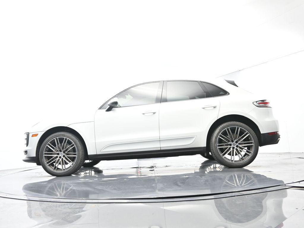 Certified 2021 Porsche Macan S AWD/4WD image 45