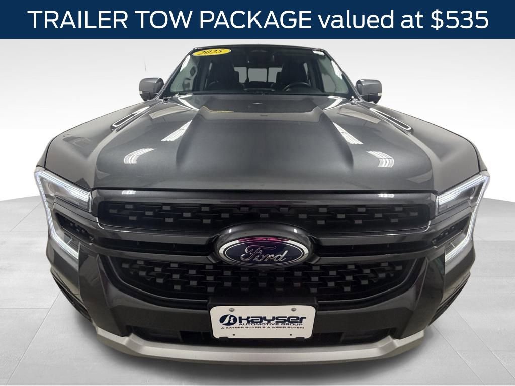 Used 2025 Ford Ranger Lariat w/ Trailer Tow Package image 4