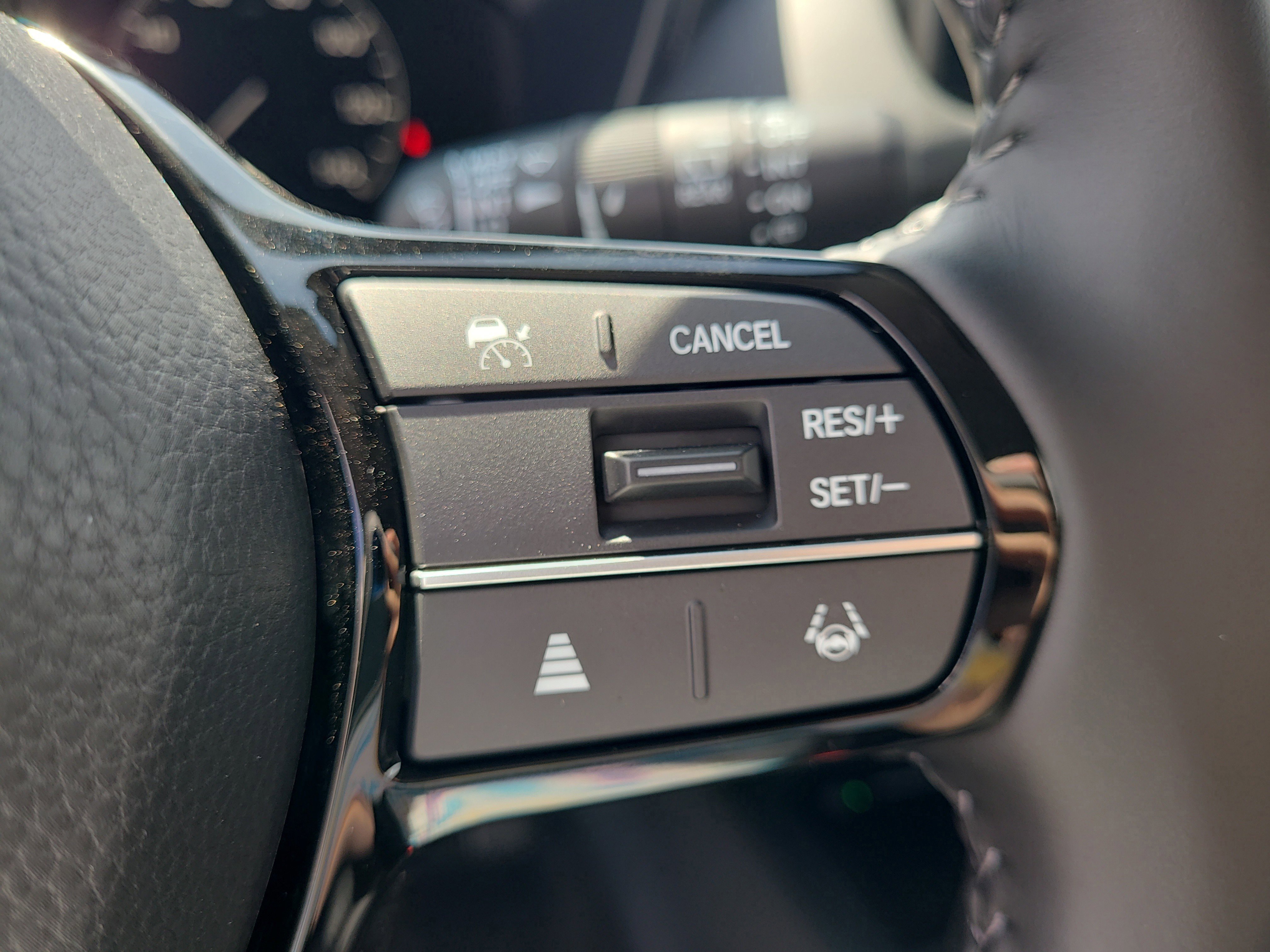 New 2026 Honda HR-V EX-L image 29