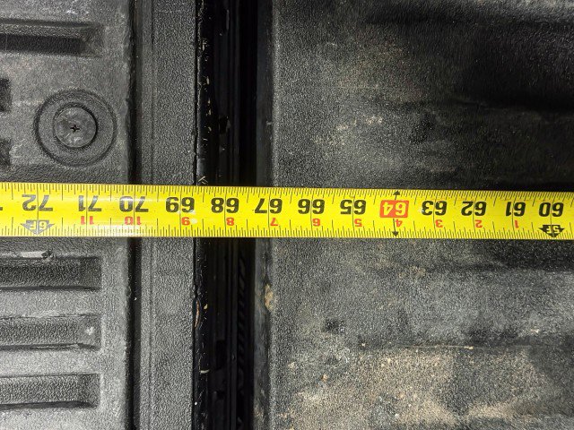 Used 2023 Nissan Titan SV w/ SV Convenience Package image 32