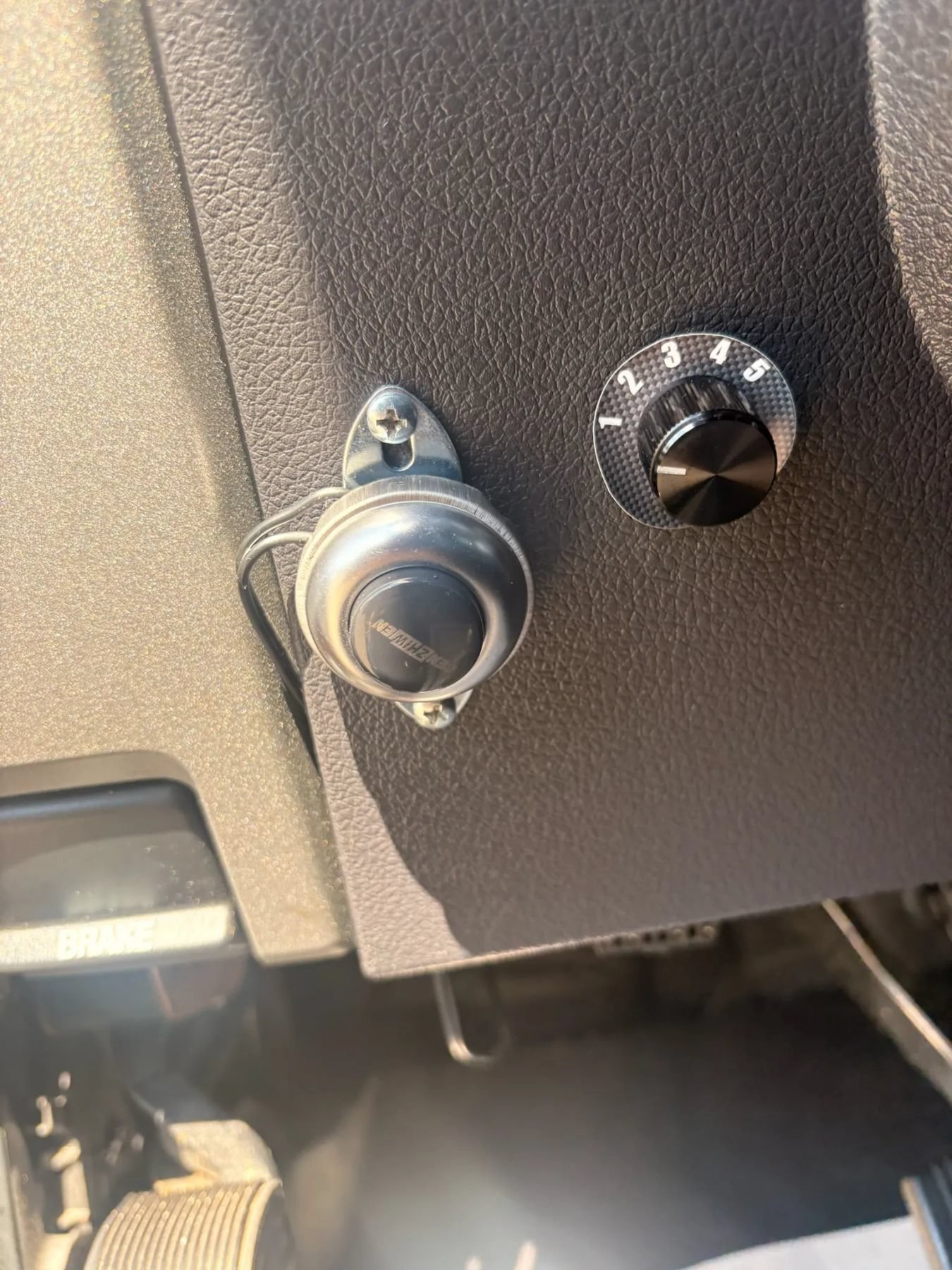 Used 2016 Ford F350 Lariat w/ Lariat Interior Package AWD/4WD image 16