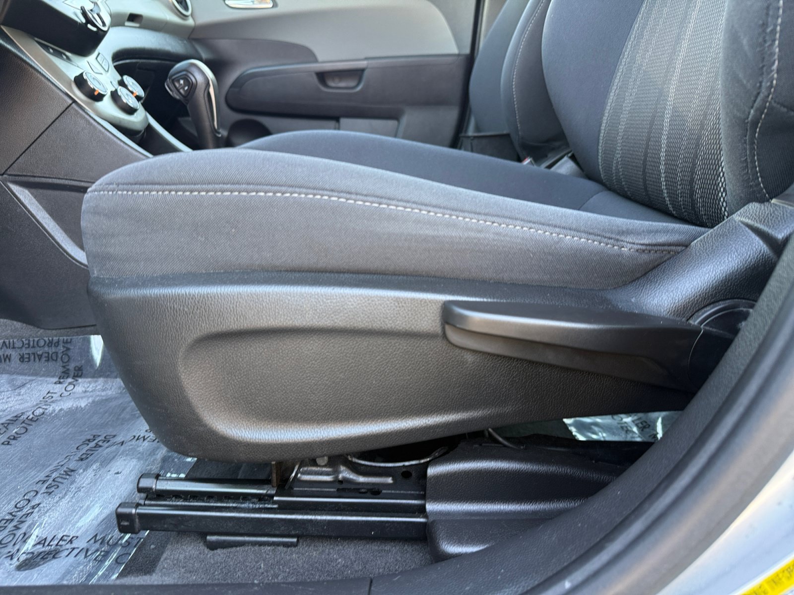 Used 2016 Chevrolet Sonic LT FWD image 14