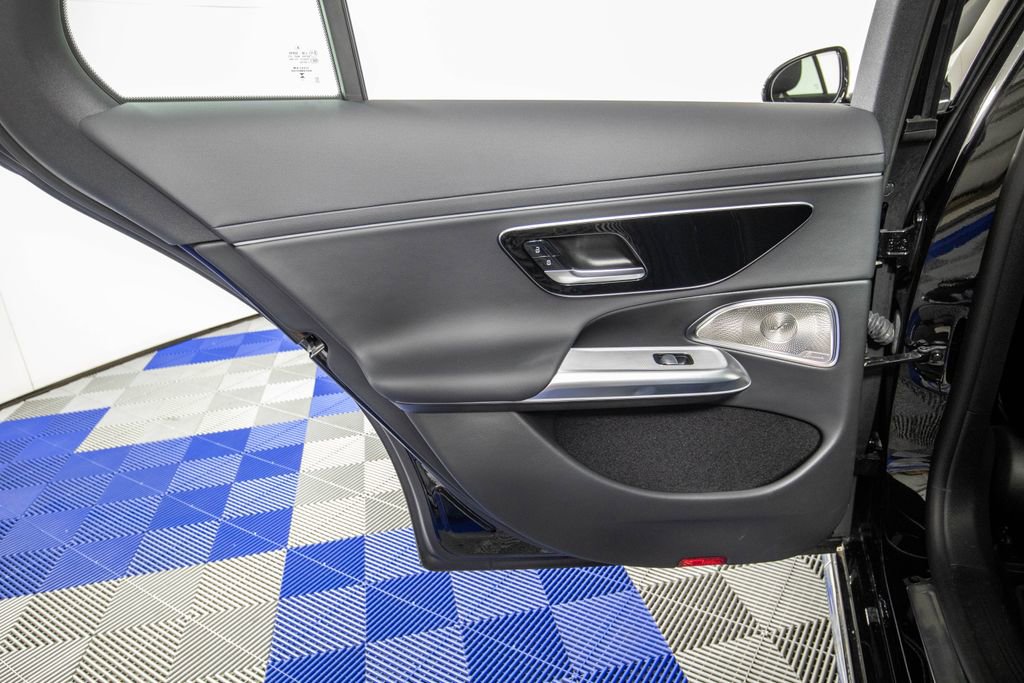 Used 2024 Mercedes-Benz E 450 4MATIC Sedan image 14