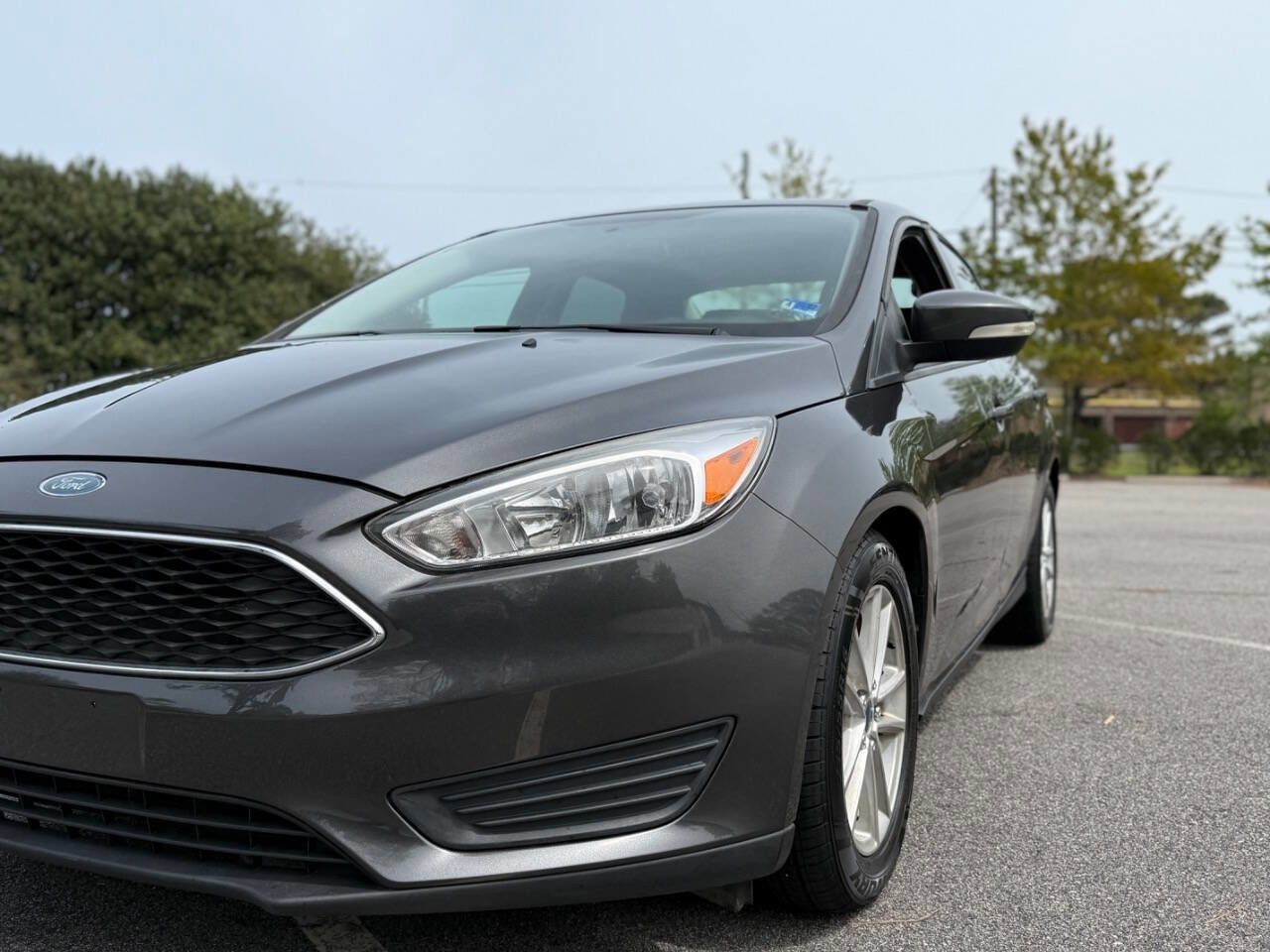 Used 2017 Ford Focus SE image 3