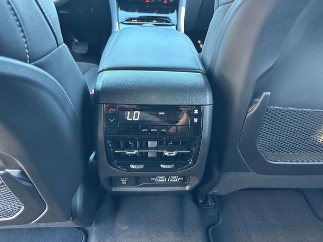 New 2025 Jeep Grand Cherokee L Altitude AWD/4WD image 15