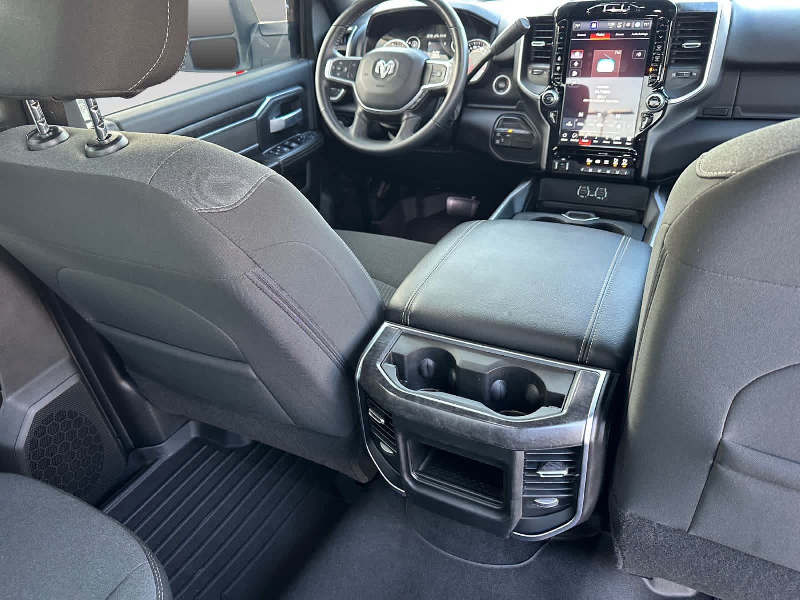 Used 2024 RAM 3500 Big Horn w/ Sport Appearance Package AWD/4WD image 18