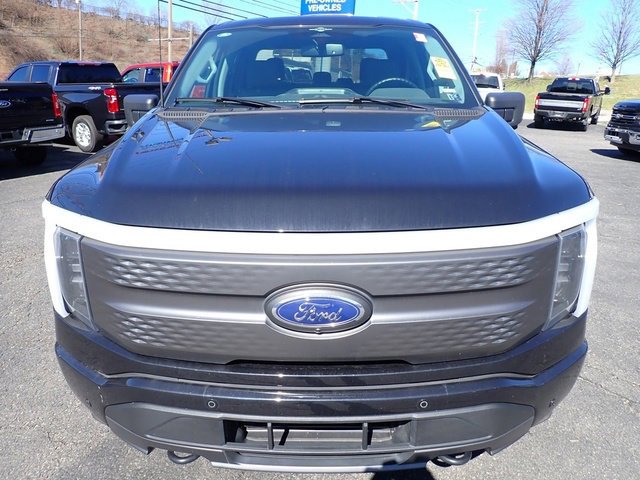 Used 2023 Ford F150 Lightning XLT image 8