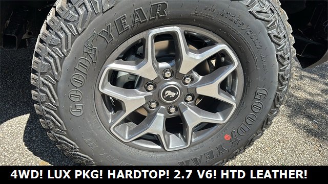 New 2025 Ford Bronco Badlands image 14