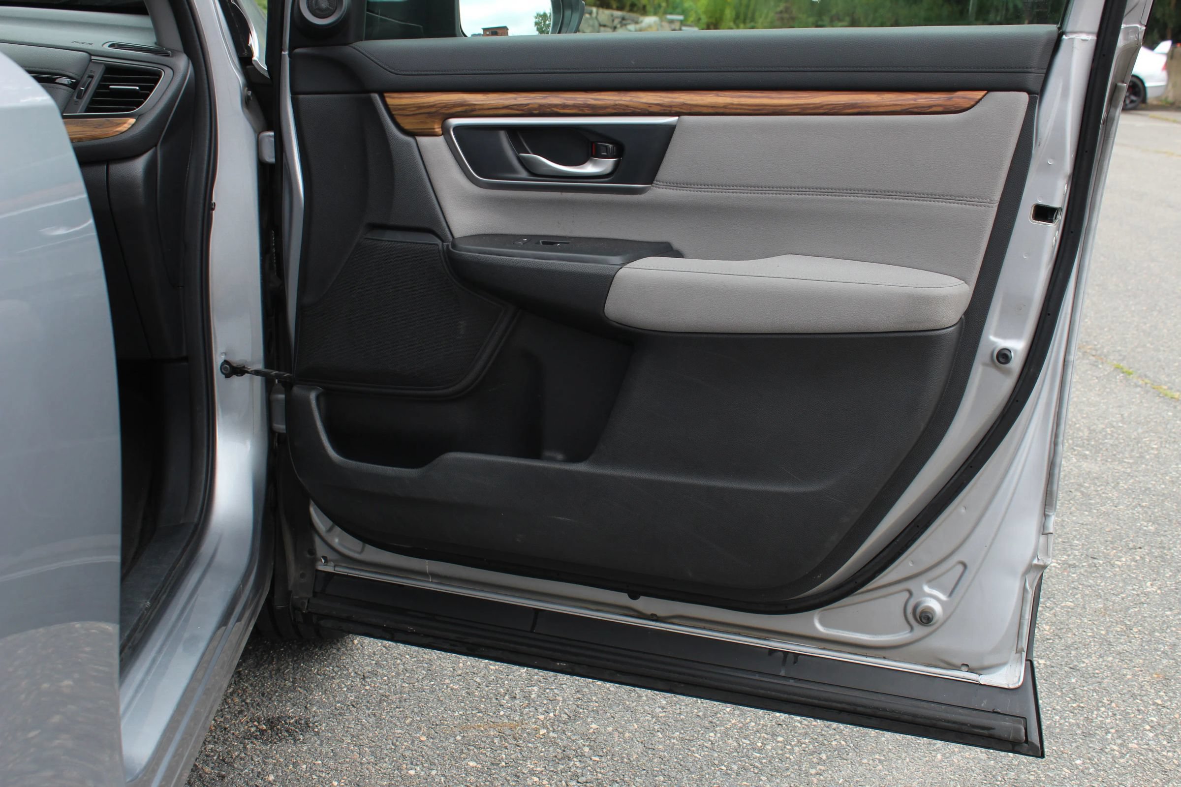Used 2018 Honda CR-V EX image 18