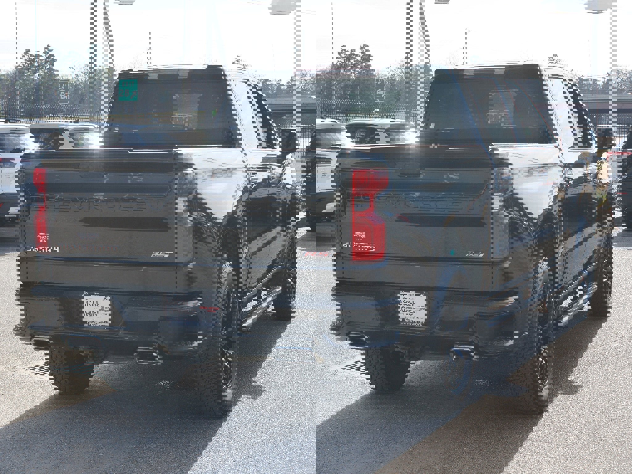 Used 2022 Chevrolet Silverado 1500 RST w/ Safety Package image 18