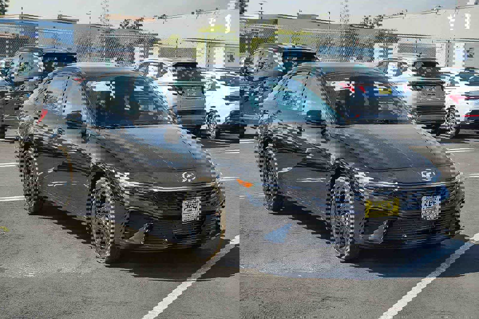 New 2026 Hyundai Elantra Sport image 3