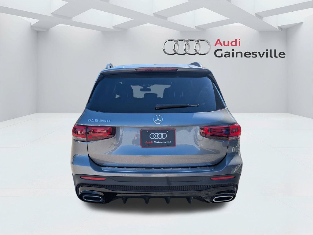 Used 2022 Mercedes-Benz GLB 250 image 5
