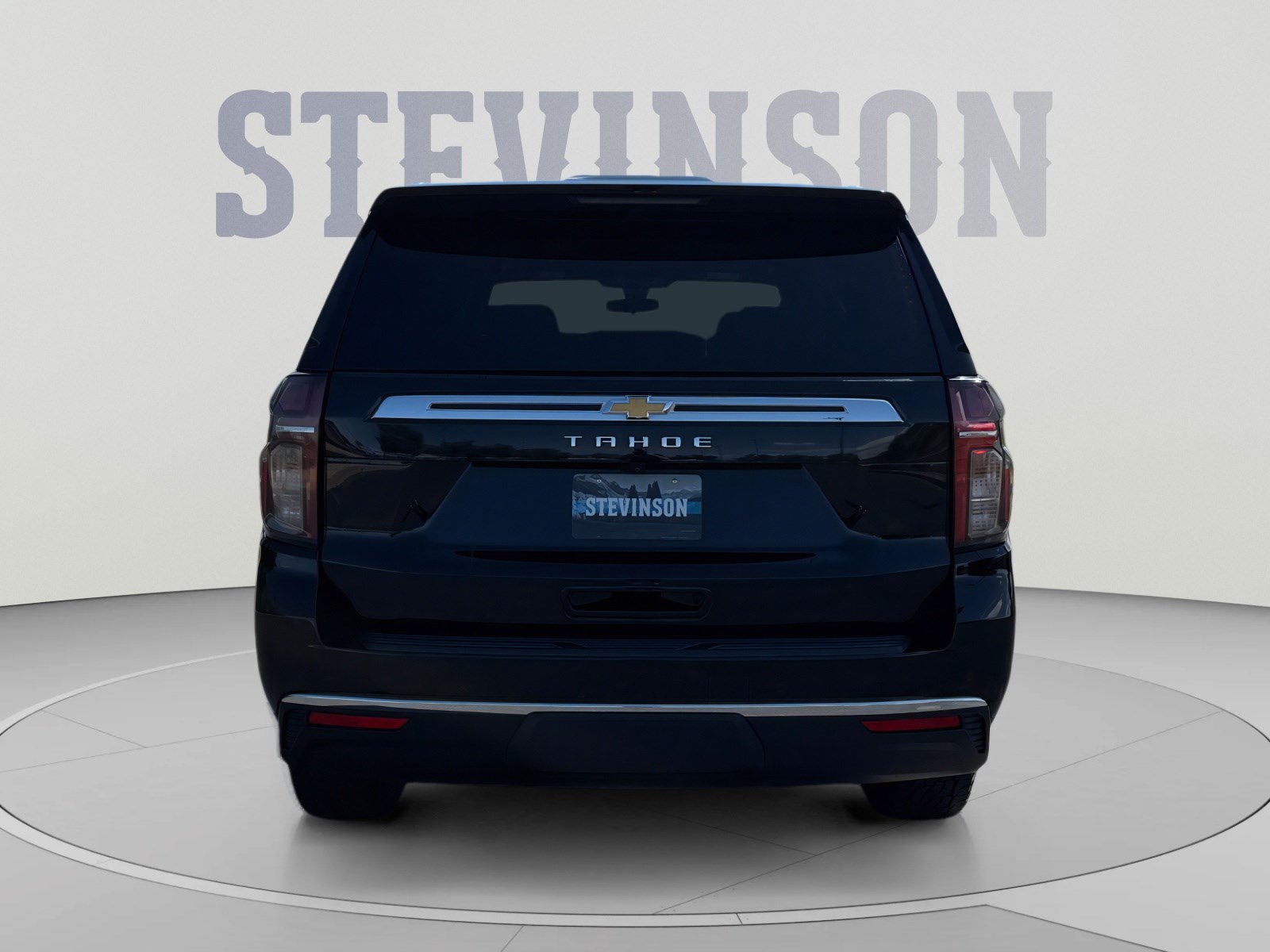 Used 2021 Chevrolet Tahoe LS w/ Driver Alert Package AWD/4WD image 4