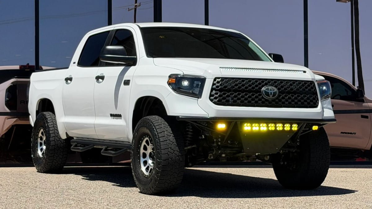 Used 2021 Toyota Tundra SR5 AWD/4WD image 24
