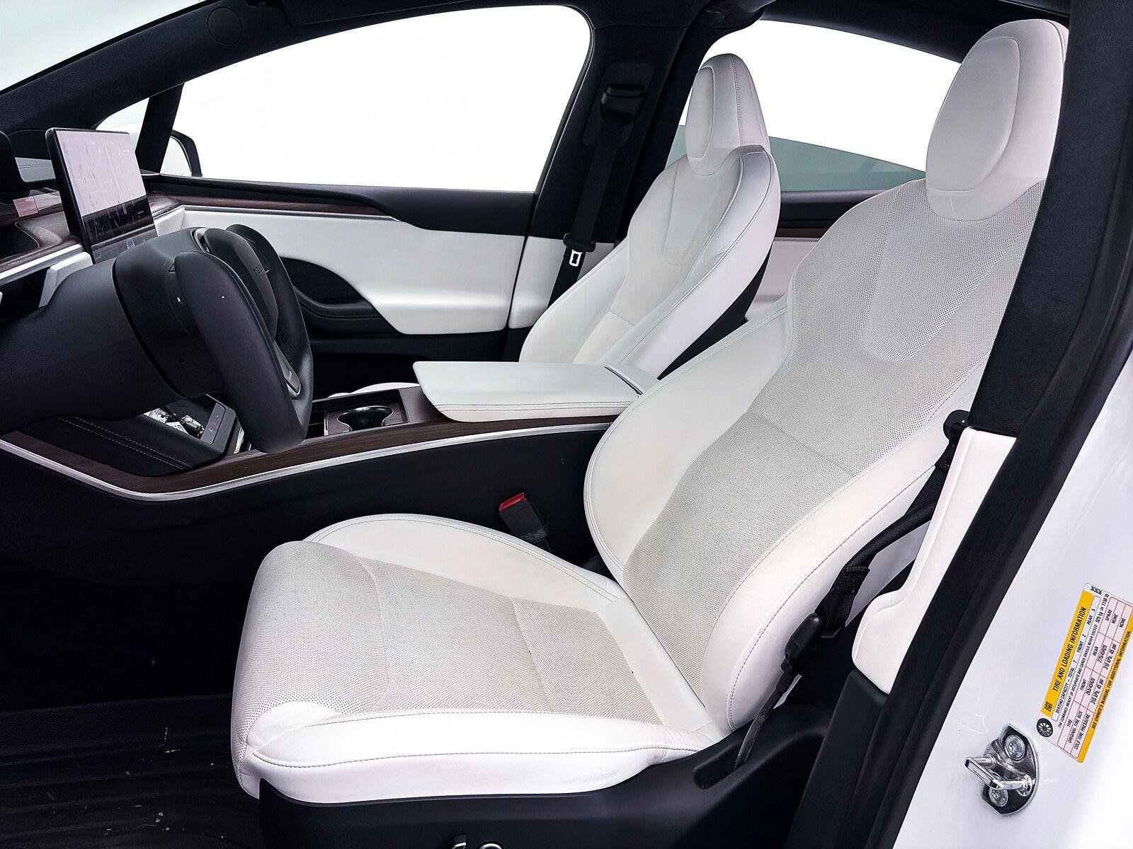 Used 2022 Tesla Model X AWD/4WD image 18
