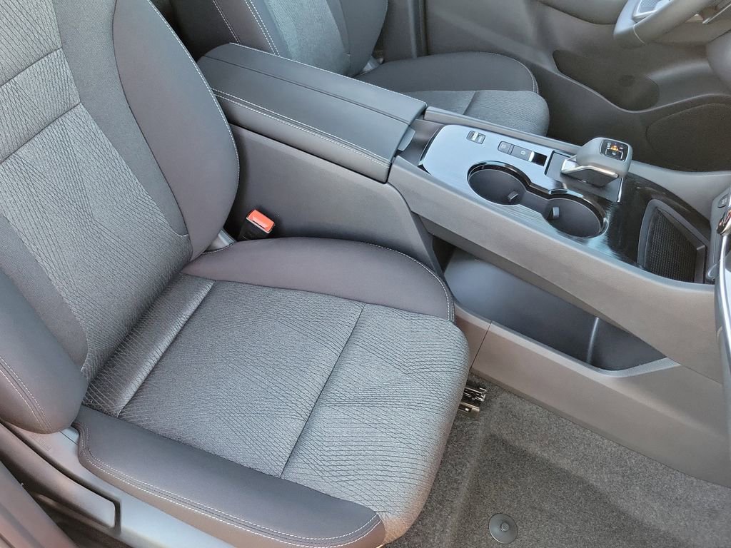 New 2026 Nissan Rogue SV FWD image 19