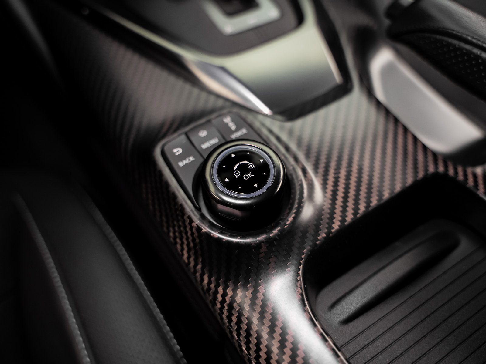 Used 2023 Nissan GT-R Premium AWD/4WD image 55