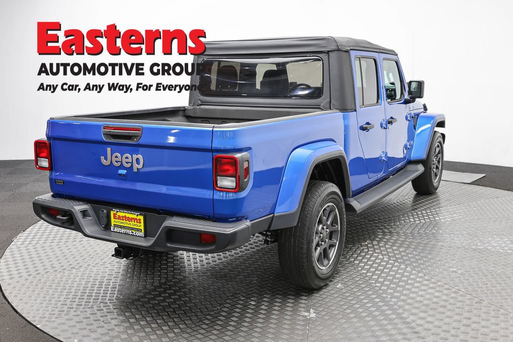 Used 2021 Jeep Gladiator Overland AWD/4WD image 4