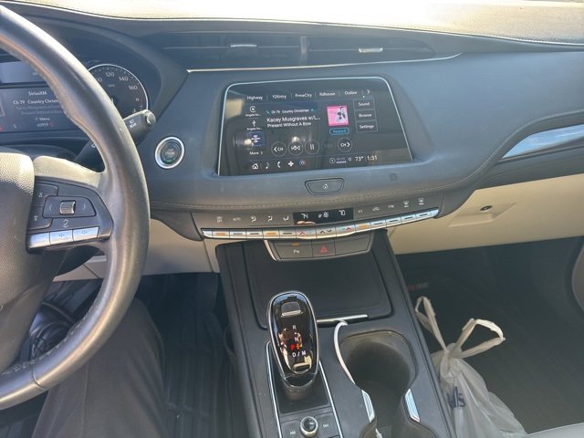 Used 2021 Cadillac XT4 Luxury image 6