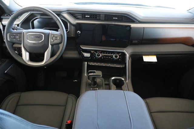New 2025 GMC Sierra 1500 Denali w/ Technology Package image 2