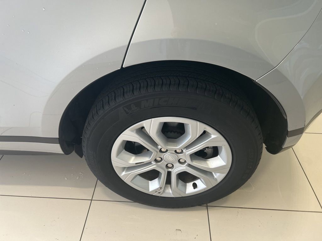 Used 2023 Land Rover Range Rover Evoque S image 15