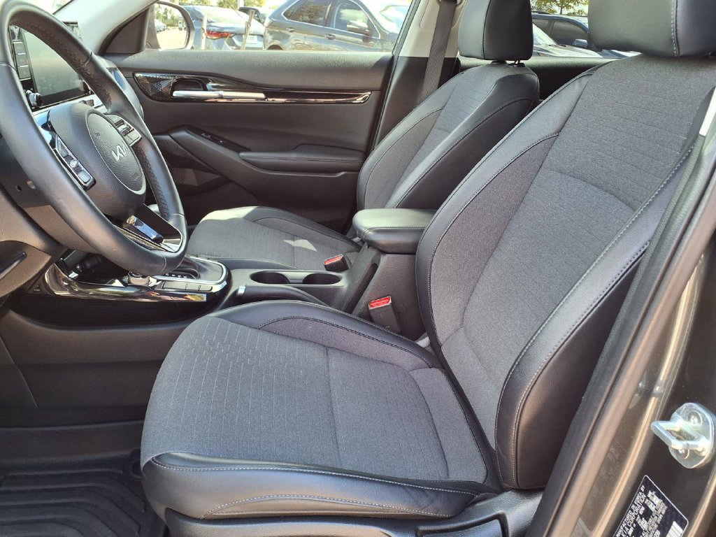 Used 2023 Kia Seltos S FWD image 26