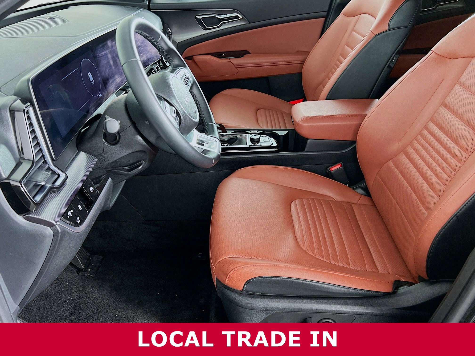 Used 2023 Kia Sportage SX image 3