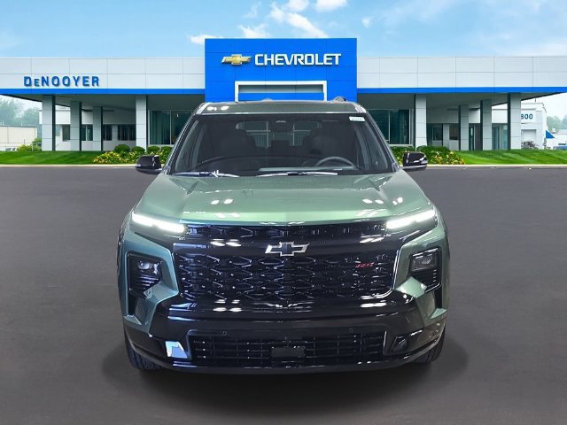 New 2027 Chevrolet Traverse RS w/ LPO, Floor Liner Package AWD/4WD image 3