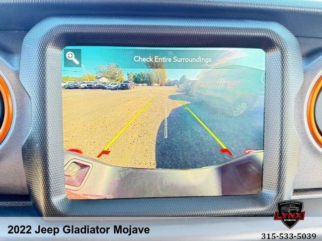 Used 2022 Jeep Gladiator Mojave w/ Cold Weather Group image 18