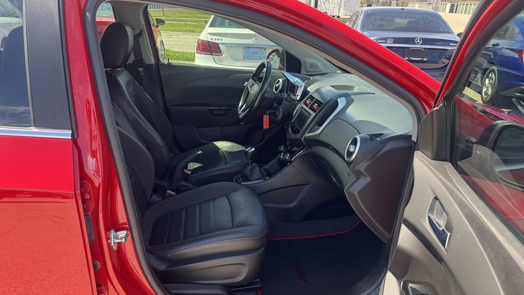 Used 2013 Chevrolet Sonic RS image 27