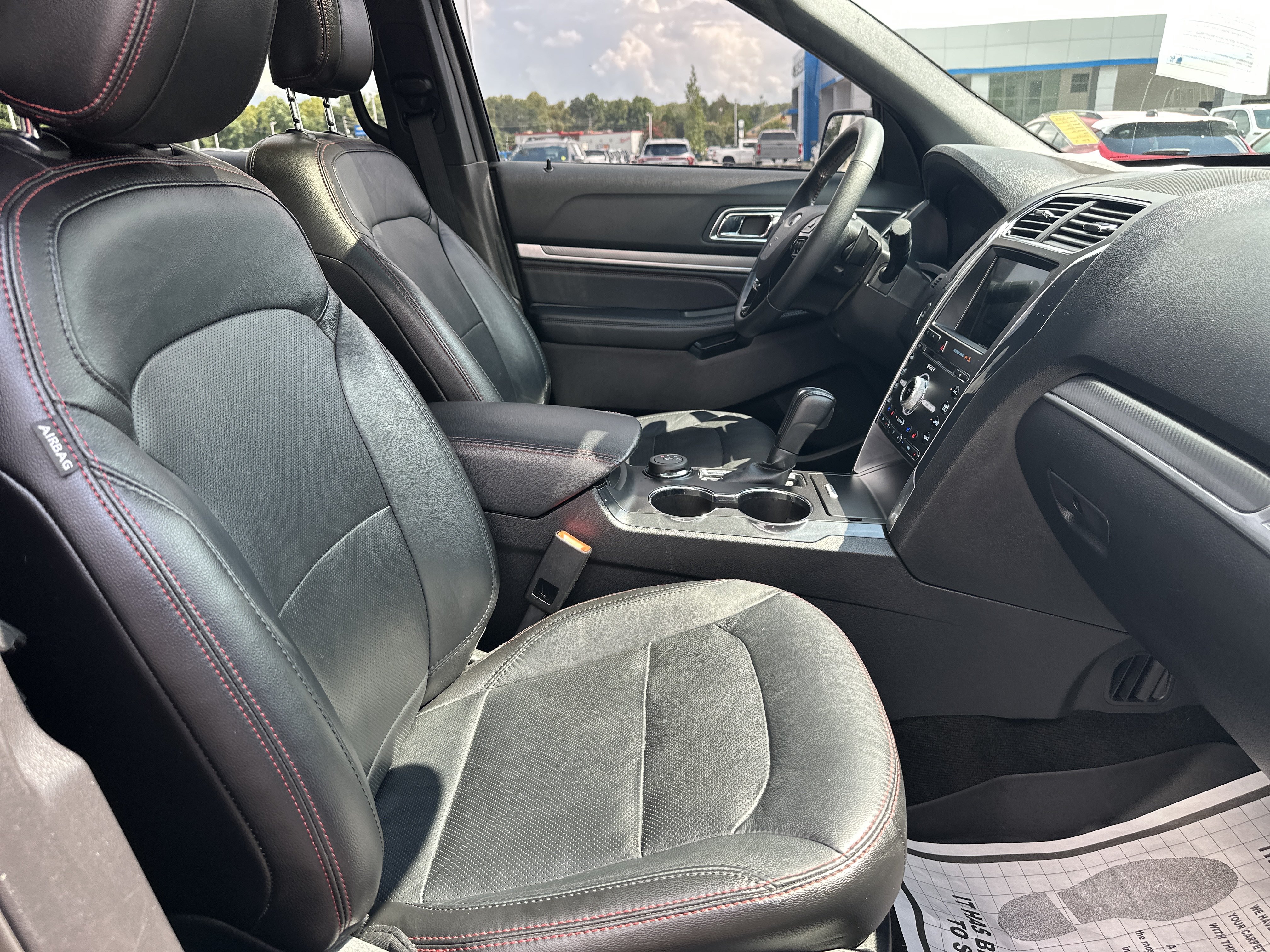 Used 2018 Ford Explorer Sport w/ Equipment Group 401A AWD/4WD image 14