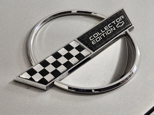 Used 1996 Chevrolet Corvette Coupe image 35