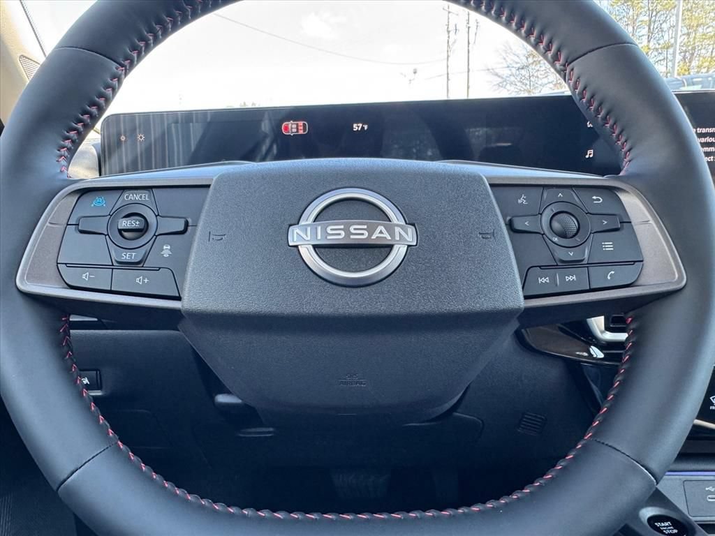 New 2026 Nissan Sentra SR w/ SR Premium Package FWD image 17