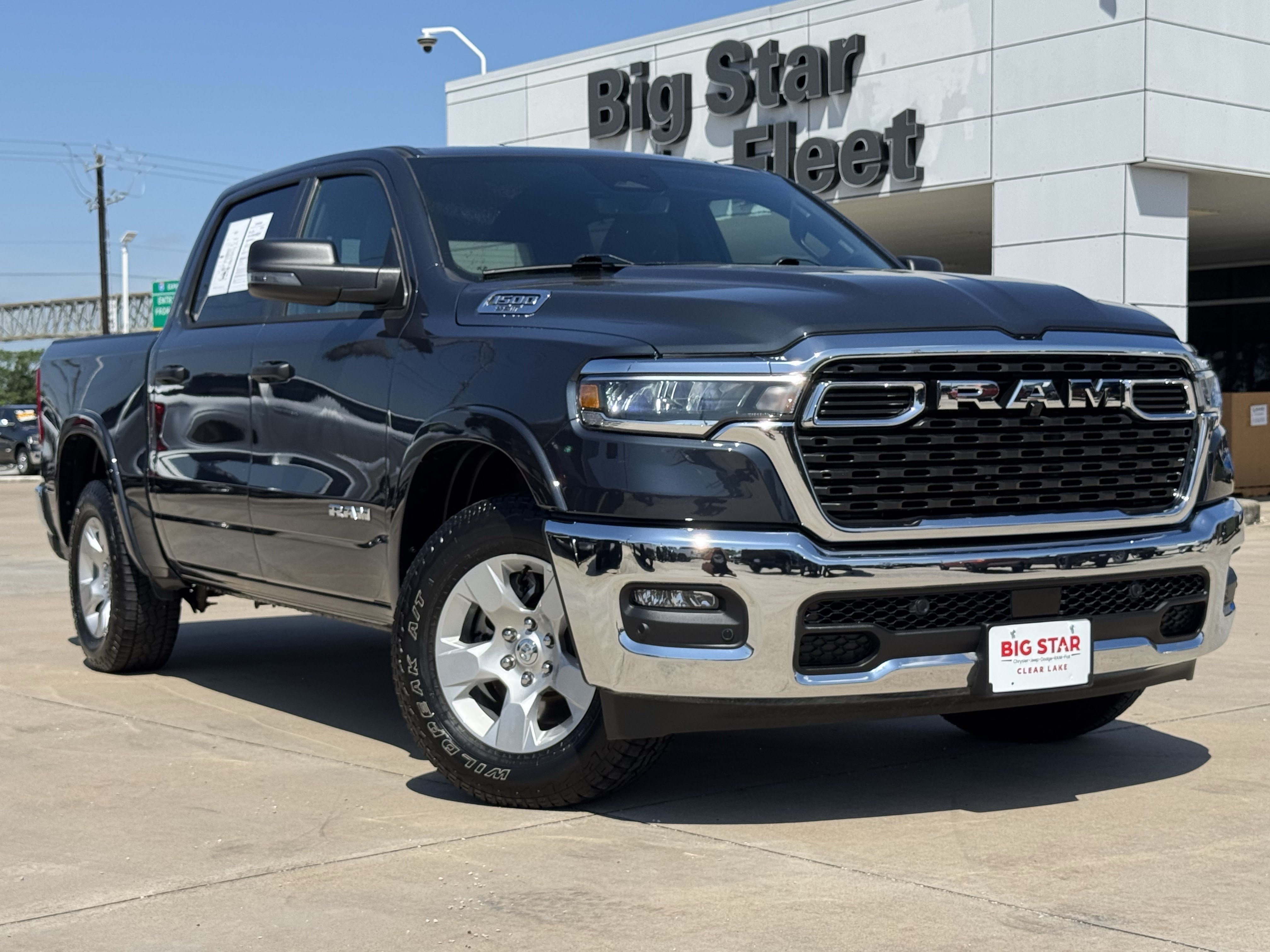 Used 2025 RAM 1500 Big Horn AWD/4WD image 2