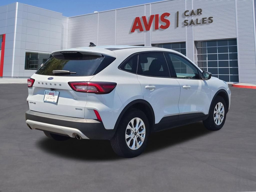 Used 2025 Ford Escape Active AWD/4WD image 6
