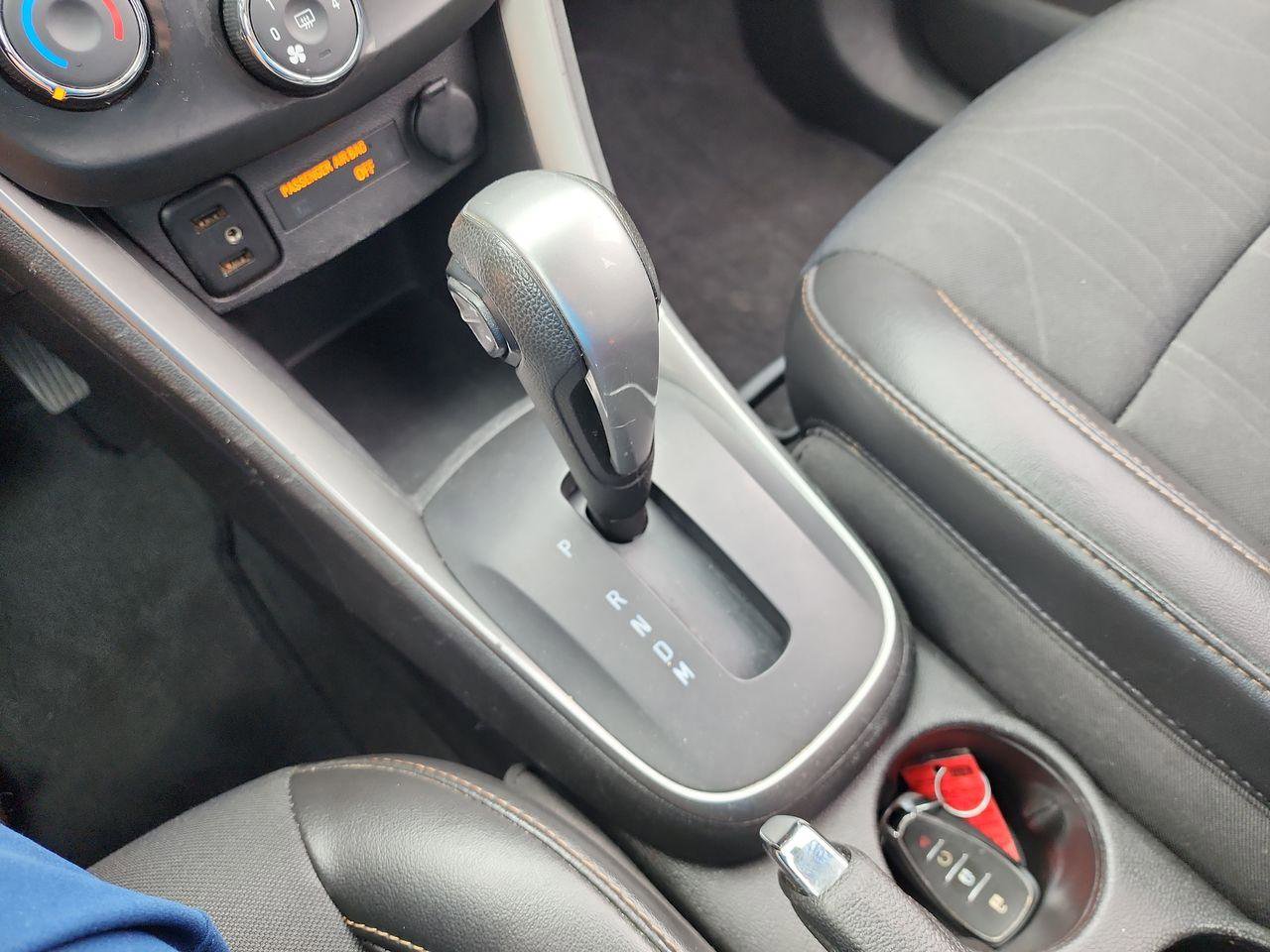 Used 2019 Chevrolet Trax LT w/ LT Convenience Package image 10