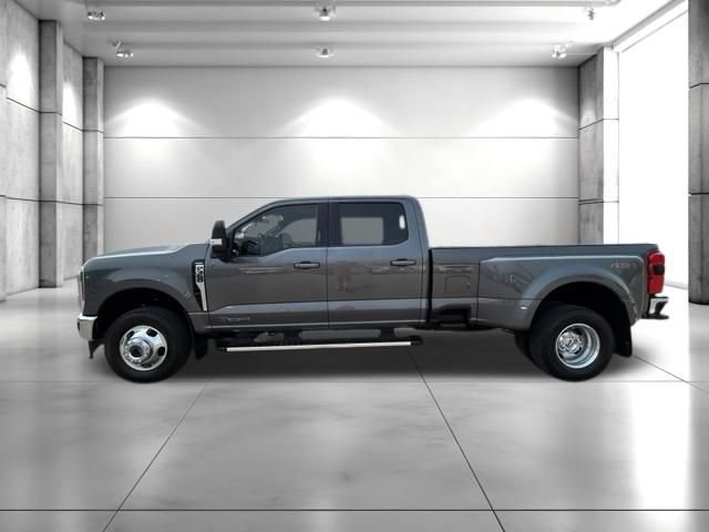 Used 2026 Ford F350 Lariat AWD/4WD image 5