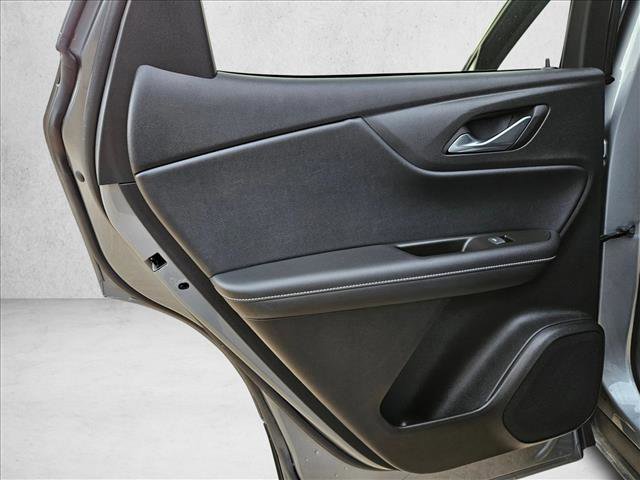 Used 2025 Chevrolet Blazer LT image 21